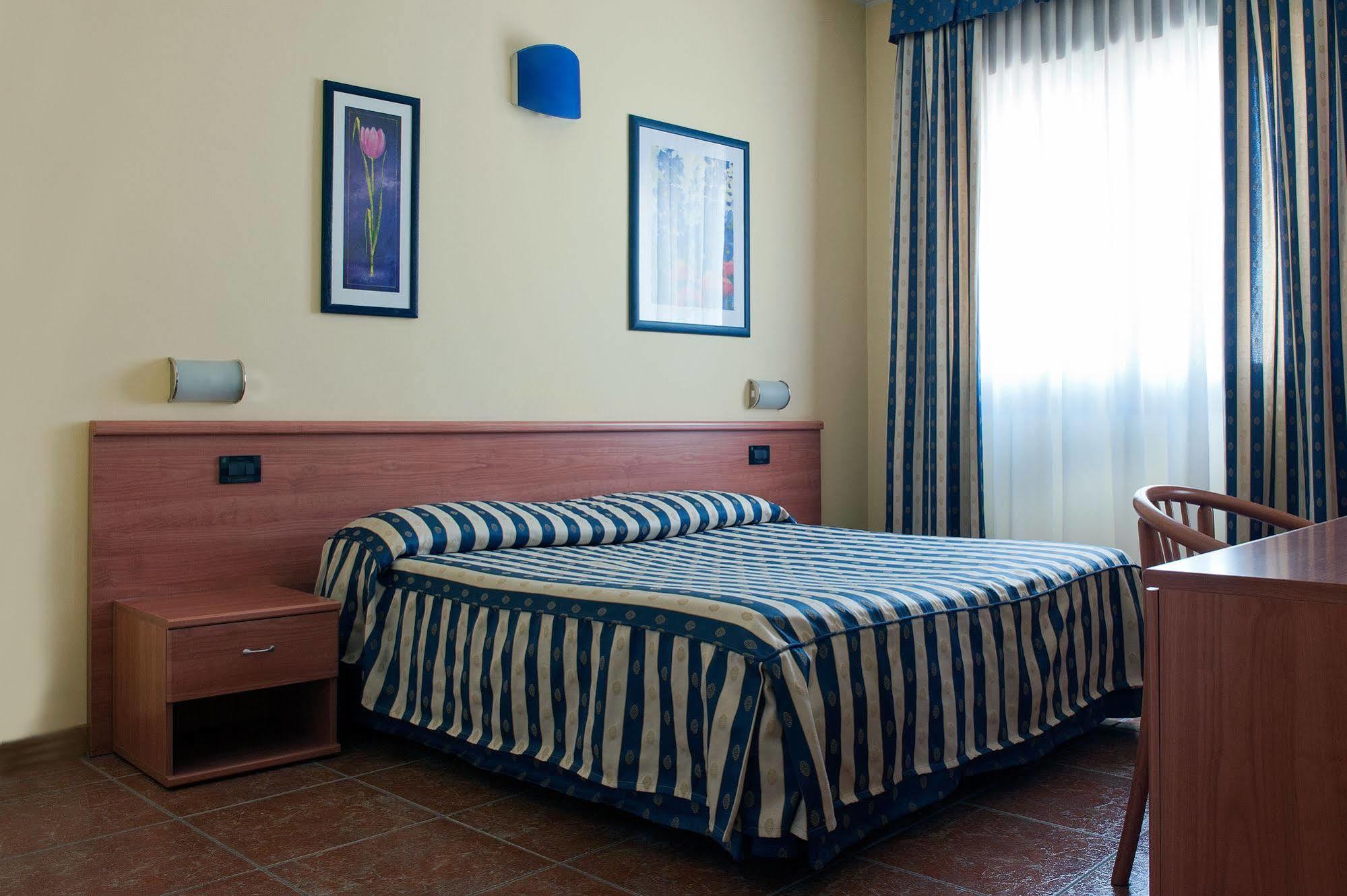 Blue Ribbon Vercelli
